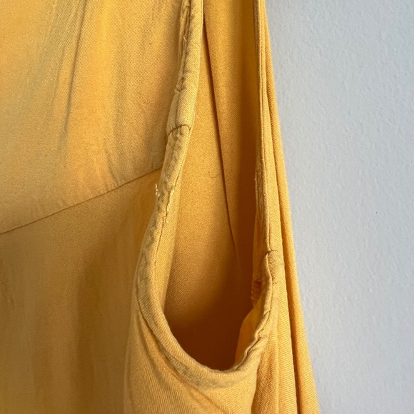 Sleeveless Yellow Tunic Dress “Violet b.” - Picture 5 of 17
